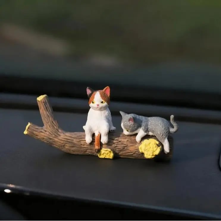 ⏰🔥LAST DAY 59% OFF - Hand-Painted Mini Cat Desk Figurines 😺 Set of 5 Cute Cartoon Kitty Companions